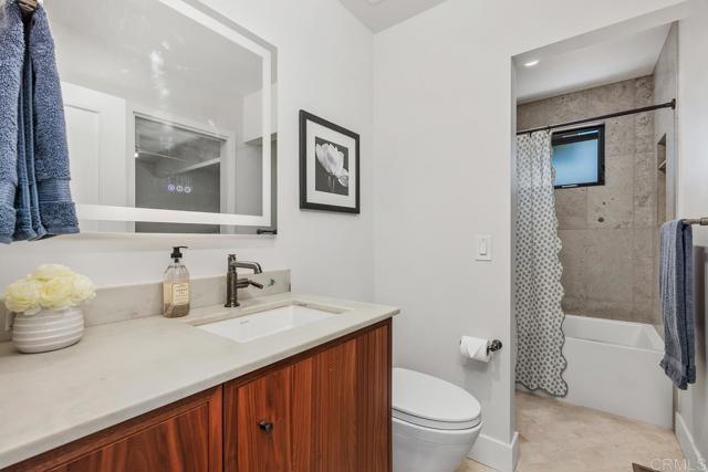 Detail Gallery Image 19 of 22 For 163 Norfolk Dr, Cardiff By The Sea,  CA 92007 - 2 Beds | 2 Baths