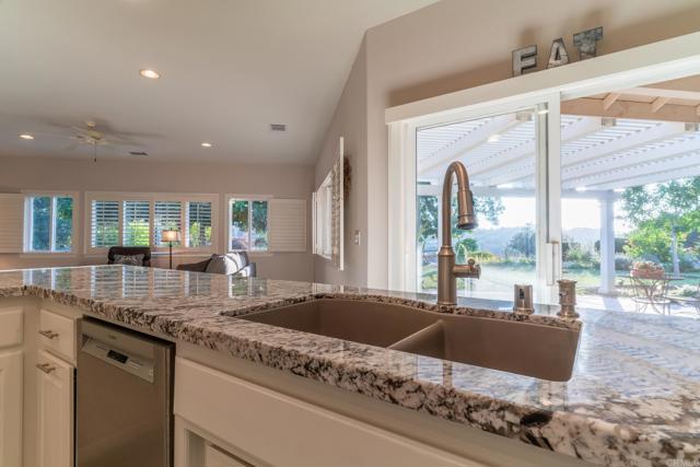 30646 Red Hawk Road, Valley Center CA: https://media.crmls.org/mediaz/c178ed38-78ac-411c-bc6f-ab0d5fabc812.jpg