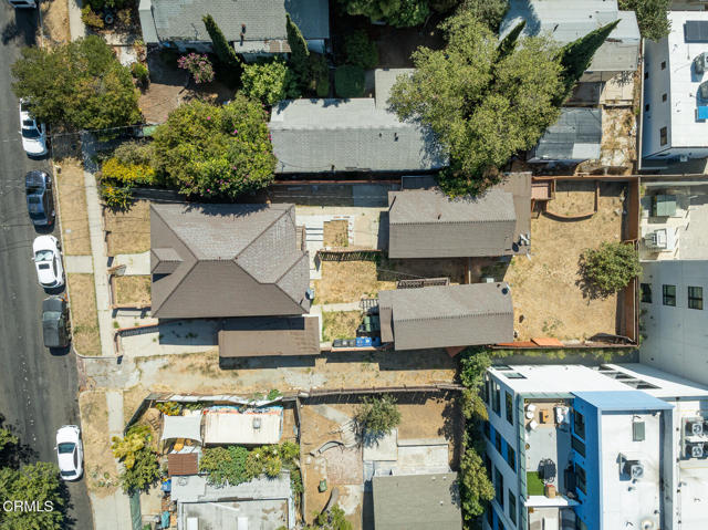 2132 branden Street, Los Angeles CA: https://media.crmls.org/mediaz/c1794b6b-6f48-4b75-98f6-1918154faed6.jpg
