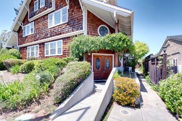 21697 Lomita Avenue, Cupertino CA: https://media.crmls.org/mediaz/c17c4b21-6337-4ba8-b2da-ded1239f7dd7.jpg