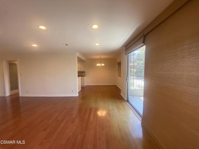 Image 3 for 10707 Camarillo St #217, North Hollywood, CA 91602