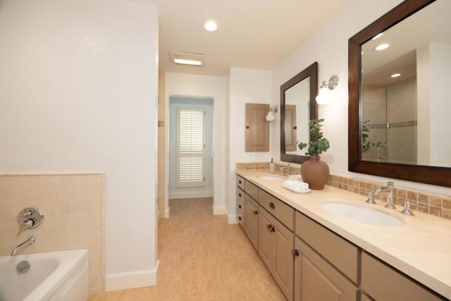21 Pinehurst Lane, Half Moon Bay CA: https://media.crmls.org/mediaz/c17fcf87-9816-44de-be8d-f43e027f5ef6.jpg
