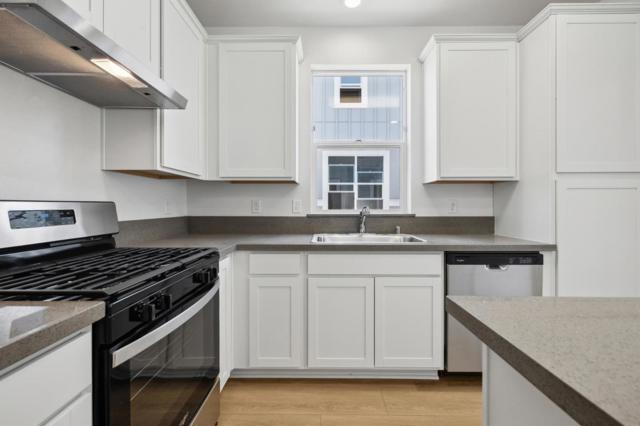 130 Skyline Vista Way, Watsonville CA: https://media.crmls.org/mediaz/c17fe18d-55bc-476c-9062-09f2d8dc9d79.jpg