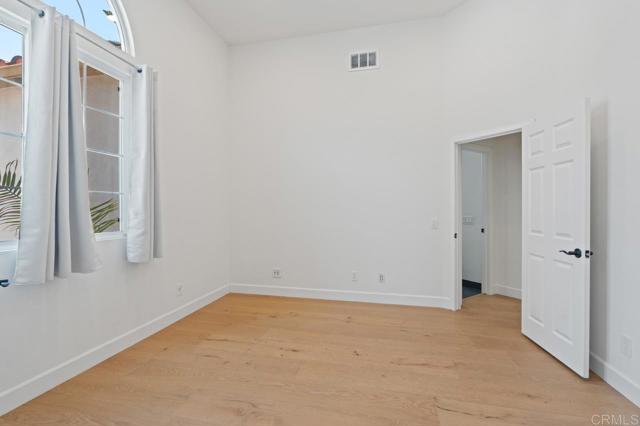 Detail Gallery Image 41 of 75 For 2327 Falkirk Row, La Jolla,  CA 92037 - 3 Beds | 3/1 Baths