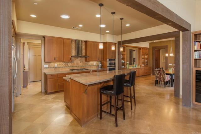Detail Gallery Image 3 of 70 For 284 Ramona Real, Ramona,  CA 92065 - 3 Beds | 2 Baths