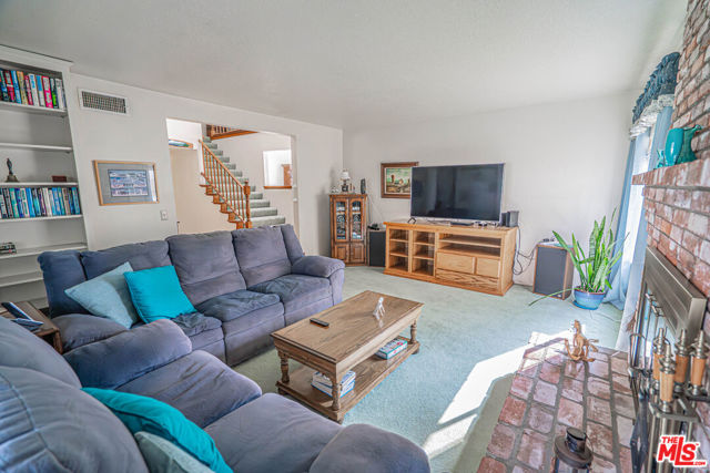 8292 Bellhaven Street, La Palma CA: https://media.crmls.org/mediaz/c18321e4-dee4-4842-918f-53954b1540e7.jpg