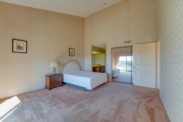 Detail Gallery Image 9 of 43 For 5665 Friars Rd #254 & 256,  San Diego,  CA 92110 - 2 Beds | 2/1 Baths