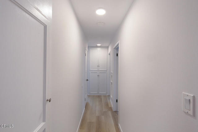 Detail Gallery Image 12 of 29 For 6429 Creemore Ln, Tujunga,  CA 91042 - 3 Beds | 2/1 Baths