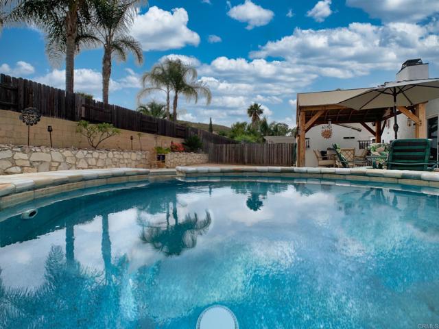 9925 Donner Street, Santee CA: https://media.crmls.org/mediaz/c184a58e-1108-4946-b3be-ece0b9b85b35.jpg