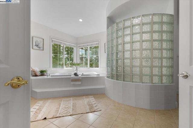 2848 E Cog Hill Ter, Dublin CA: https://media.crmls.org/mediaz/c1861da1-2228-43f8-aa31-91a22508e7a1.jpg