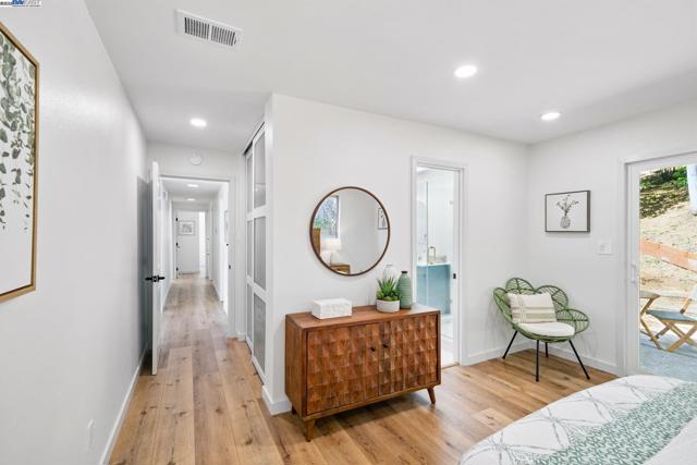 35 San Joaquin Pl, Novato CA: https://media.crmls.org/mediaz/c186d0a8-562d-4a20-b5db-7aac8a18c4ac.jpg
