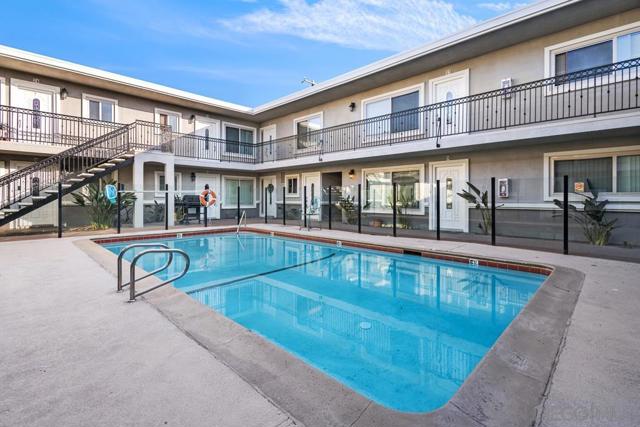 615 9th Street, Imperial Beach CA: https://media.crmls.org/mediaz/c1873296-67cf-4007-8302-f63bc5186630.jpg