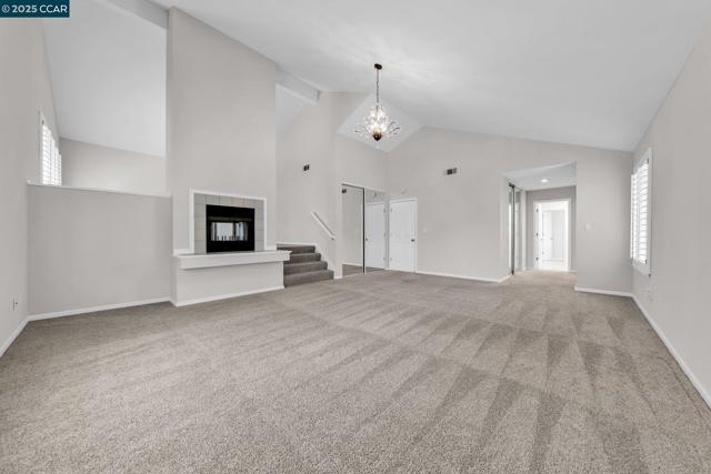 4020 Westminster Pl, Danville CA: https://media.crmls.org/mediaz/c1874efb-39b7-4b72-94d7-70ccb15f7ce5.jpg