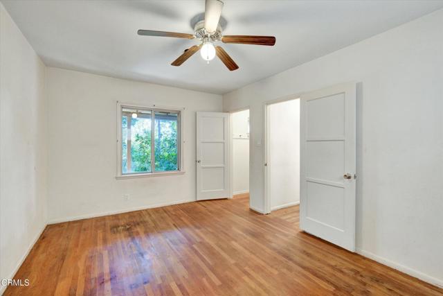 Detail Gallery Image 20 of 49 For 3942 Los Olivos Ln, Glendale,  CA 91214 - 3 Beds | 2 Baths