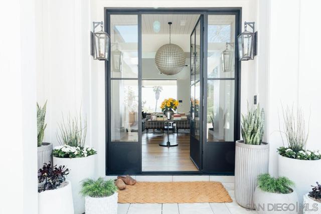 Image 3 of 35 For 15550 El Camino Real