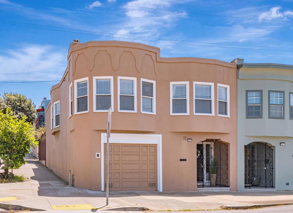 301 Madrid Street