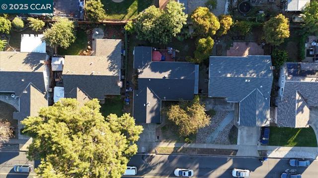 2644 E Olivera Rd, Concord CA: https://media.crmls.org/mediaz/c18cbf28-aaf5-4525-9874-d84765dfb6f2.jpg