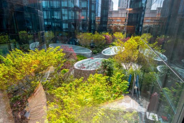 318 Main Street, San Francisco CA: https://media.crmls.org/mediaz/c18d8f9f-6f90-4bd7-8f7b-54d8a37c855d.jpg