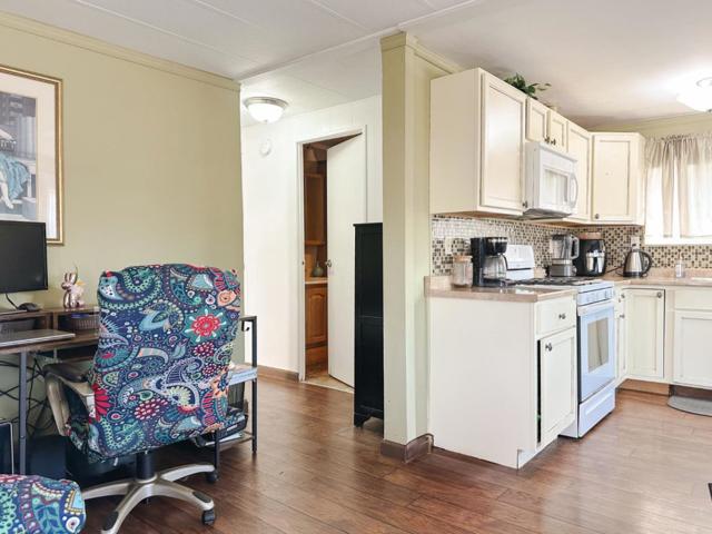 1146 Birch Avenue, Seaside CA: https://media.crmls.org/mediaz/c18e9bdd-16ea-4f51-8aa3-09b641f30026.jpg
