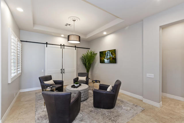 48644 Vista Palomino, La Quinta CA: https://media.crmls.org/mediaz/c18f1cfe-e7fa-4c4c-b6c8-2f9330f9e487.jpg