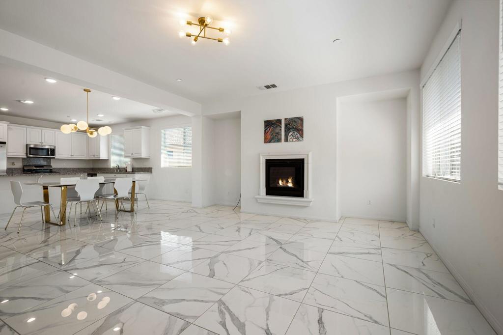 MLS #219138591DA image #15