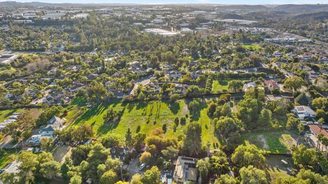 Detail Gallery Image 16 of 29 For 668 Plumosa Ave, Vista,  CA 92081 - – Beds | – Baths