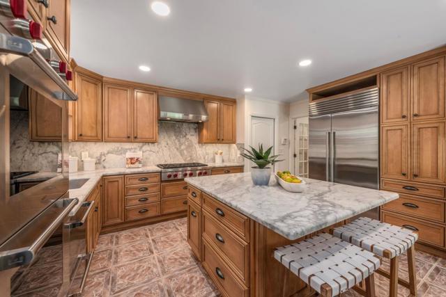 207 Thomas Drive, Los Gatos CA: https://media.crmls.org/mediaz/c195cd2d-7f05-40ef-be76-1eaaa3f5bd56.jpg