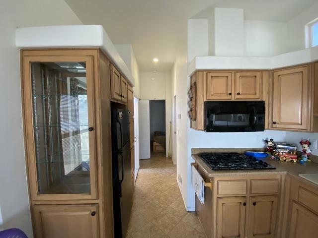 17777 Langlois Road, Desert Hot Springs CA: https://media.crmls.org/mediaz/c1968ddf-b99a-4f58-b05f-2e5238bb7e88.jpg