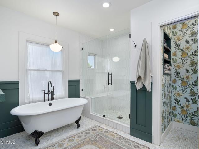 1327 Campbell Street, Glendale CA: https://media.crmls.org/mediaz/c196b880-168e-4678-a842-e2fc83b468ad.jpg