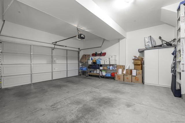 1800 E Lakeshore 1212, Lake Elsinore CA: https://media.crmls.org/mediaz/c198b538-85bb-4f18-b7a1-f4bb371799fa.jpg