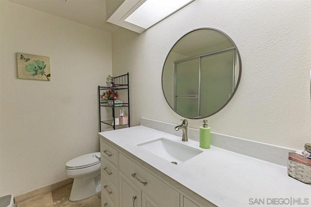 2299 Cabo Bahia, Chula Vista CA: https://media.crmls.org/mediaz/c1999763-c8a1-4d28-87c5-68a16a1aa155.jpg