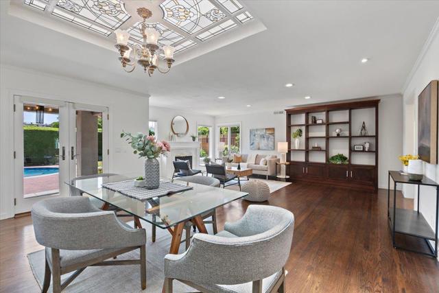 539 Los Ninos Way, Los Altos CA: https://media.crmls.org/mediaz/c1999904-10ac-45c4-b901-c12e494615ee.jpg