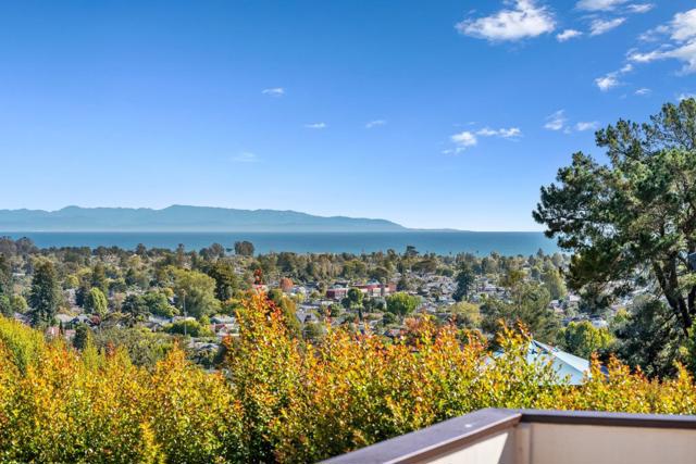 623 High Street, Santa Cruz CA: https://media.crmls.org/mediaz/c19ced3a-b2f4-4d56-a234-b003546bd50b.jpg