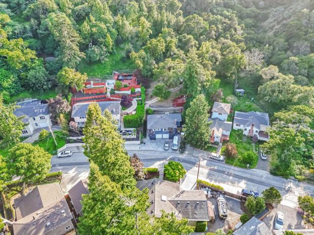 2940 San Juan Boulevard, Belmont CA: https://media.crmls.org/mediaz/c19de53c-a6e5-4f7f-b2da-7e072936644f.jpg