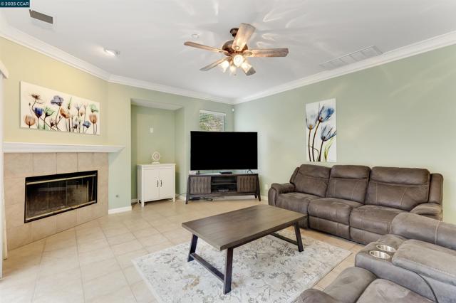 Image 22 of 60 For 1166 Briarwood Way