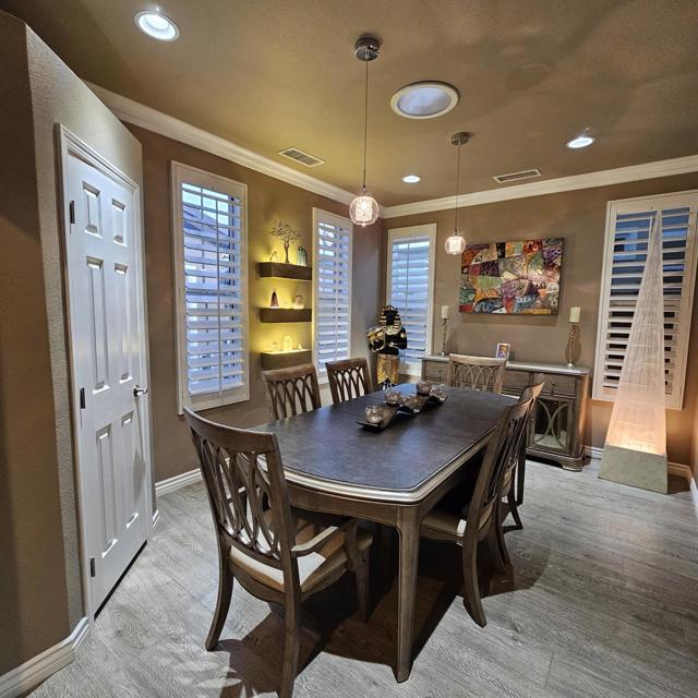 60553 Juniper Lane, La Quinta CA: https://media.crmls.org/mediaz/c19e9a47-1c98-4a11-a347-eabe0be7fa25.jpg