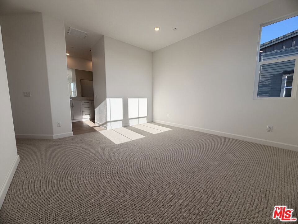 240 Abacus Ave - photo 17