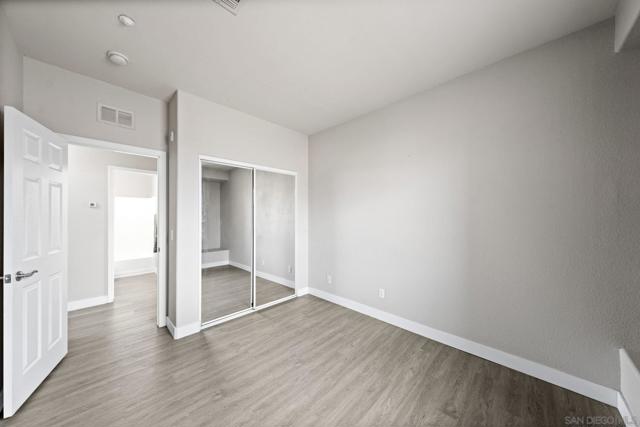 784 Portside Pl, San Diego CA: https://media.crmls.org/mediaz/c19fb825-0964-4e54-a491-82ac5ed618cf.jpg