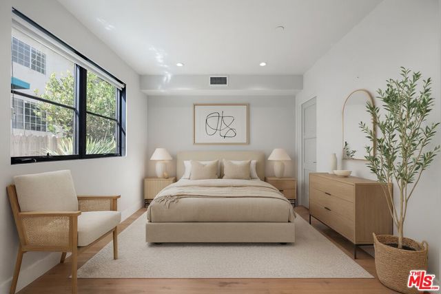 10612 West Kareen Court photo 4