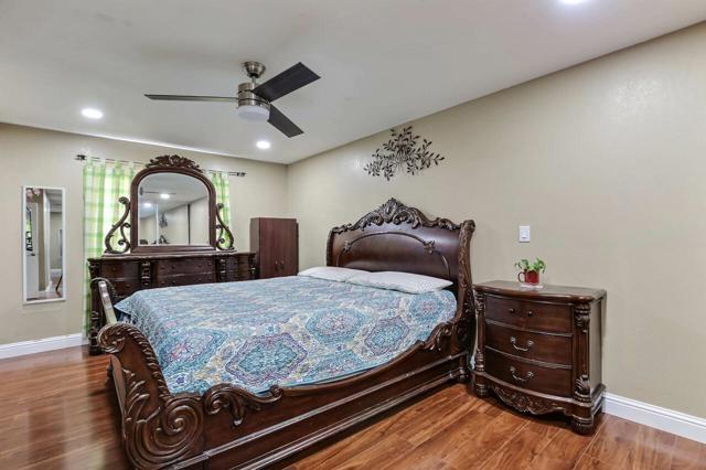 33456 Caliban Drive, Fremont CA: https://media.crmls.org/mediaz/c1a0066a-b4e8-48a3-9dce-dee6137d13ad.jpg