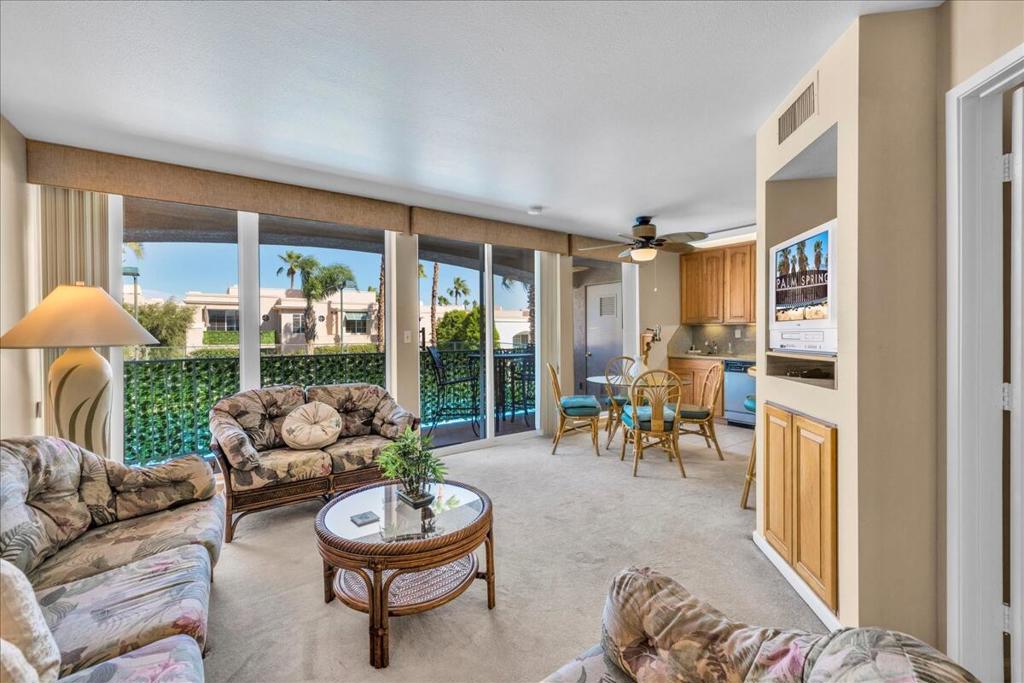 MLS #219137032PS image #2