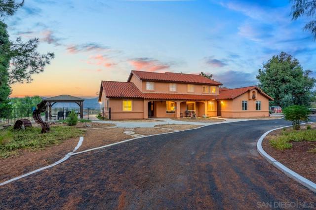 15091 Chemise Creek Rd, Ramona CA: https://media.crmls.org/mediaz/c1a16a3b-d9a9-4d54-a181-71505dd38530.jpg