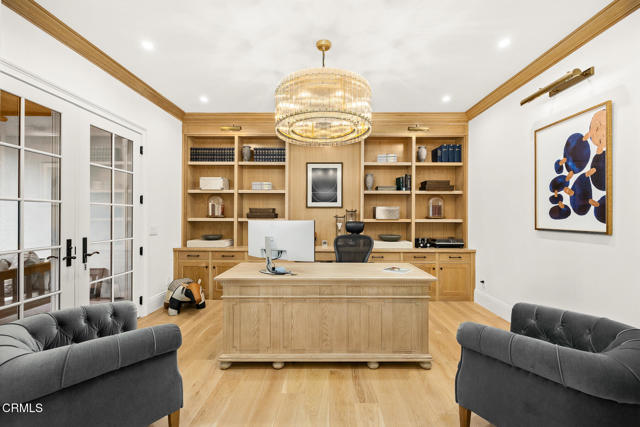 2060 Windover Road, Pasadena CA: https://media.crmls.org/mediaz/c1a1dc39-d3ed-4d2c-b6cc-e2d31c706b6d.jpg