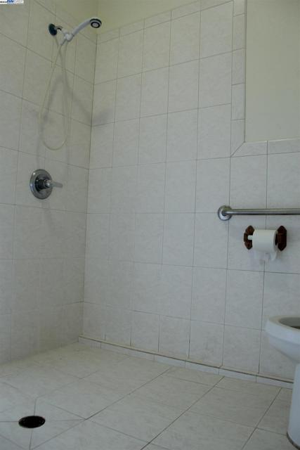 5020 Mission Street, San Francisco CA: https://media.crmls.org/mediaz/c1a2693c-4a69-4401-b567-4ef567eb6edc.jpg