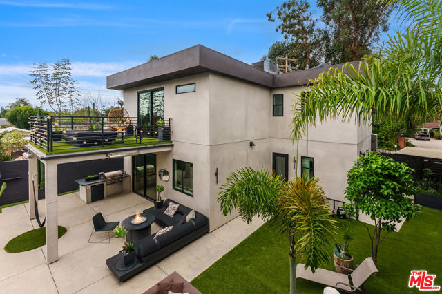 18589 Linnet Street photo 23