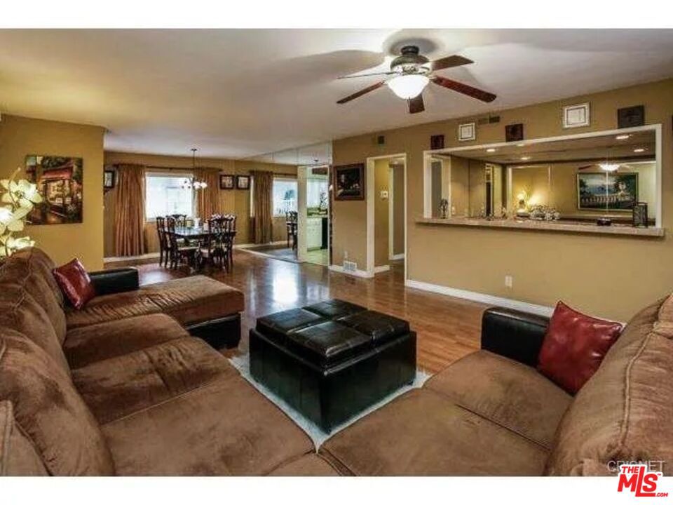 5301 Yarmouth Avenue #2