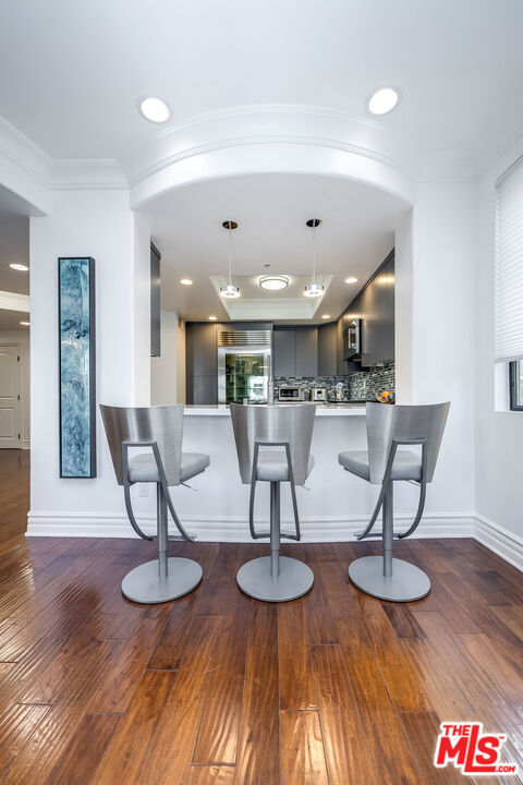12026 Hoffman Street, Studio City CA: https://media.crmls.org/mediaz/c1a3c78a-85dd-4de3-b677-401173894750.jpg