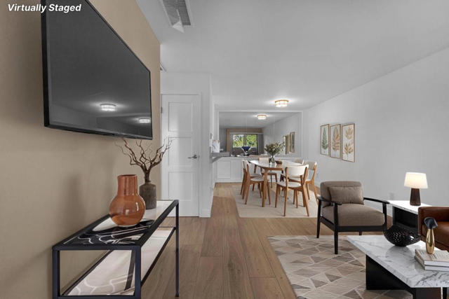 2825 N Los Felices, Palm Springs CA: https://media.crmls.org/mediaz/c1a48056-a7f9-4021-a22f-94315ae67cb5.jpg