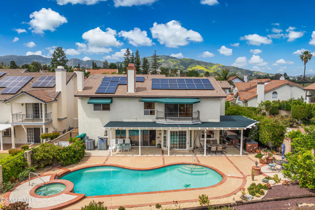 18128 Sandringham Court, Porter Ranch CA: https://media.crmls.org/mediaz/c1a6b6a8-c89a-4058-845e-0e2dc8a08879.jpg