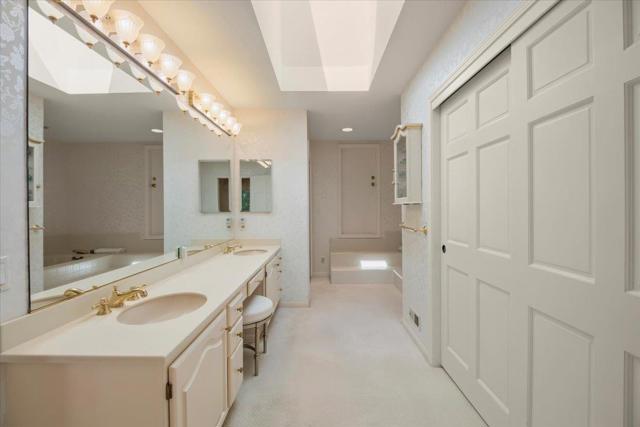 1360 Trinity Drive, Menlo Park CA: https://media.crmls.org/mediaz/c1a7bbb0-07a3-4924-9d0e-ffc91bfa73c8.jpg